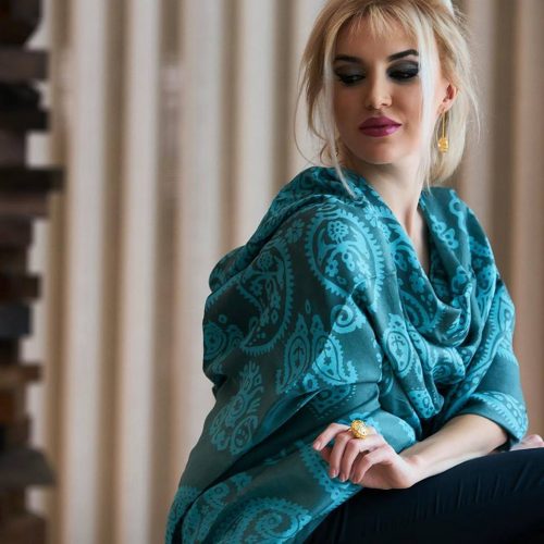 Dark Grey & Blue Kelagayi