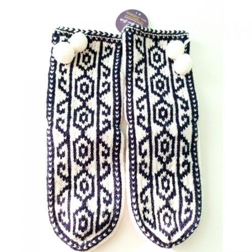 Women's long slipper socks US size 8-9.