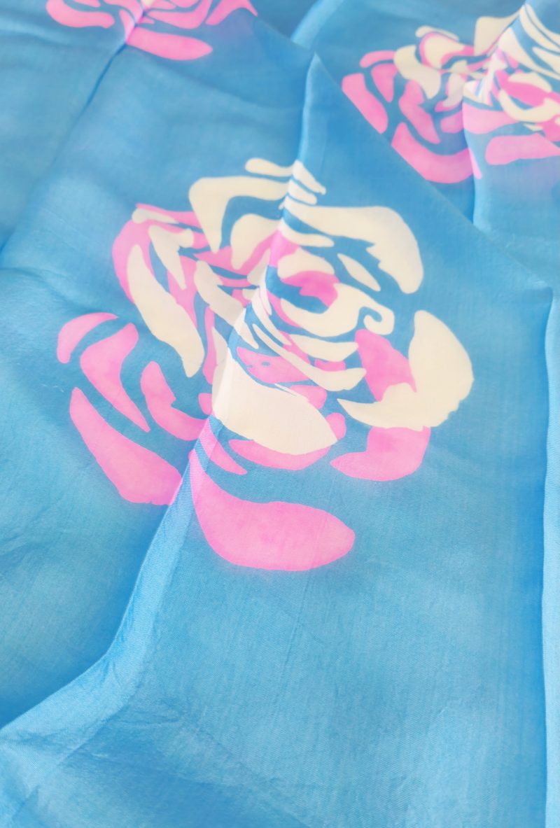 Bright Blue Kelagayi scarf with White and Pink Roses 190cmx65cm - Image 4