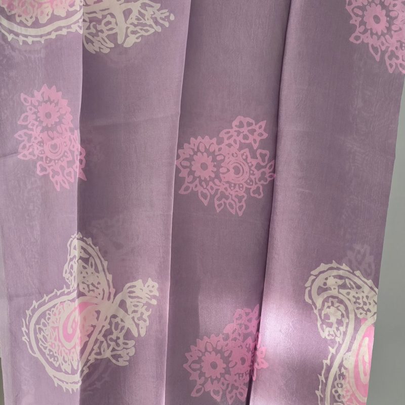 Lilac Kelagayi with White and Pink patterns 120cm x 120cm